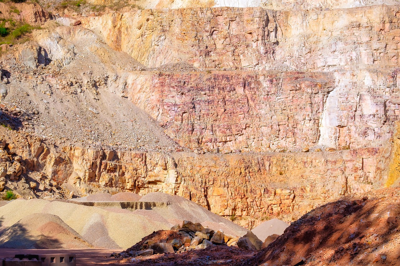 Kanadas Rohstoffinitiative: Mit 4,6 Milliarden US-Dollar sollen 26 Projekte mit neun Partnerländern umgesetzt werden,